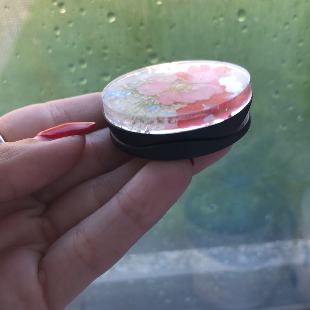 Handmade pop socket - Picture 3 of 3